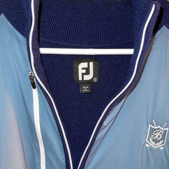 FJ Men's Gold 1/4 Zip-Up Sweater - Picture 3 of 3